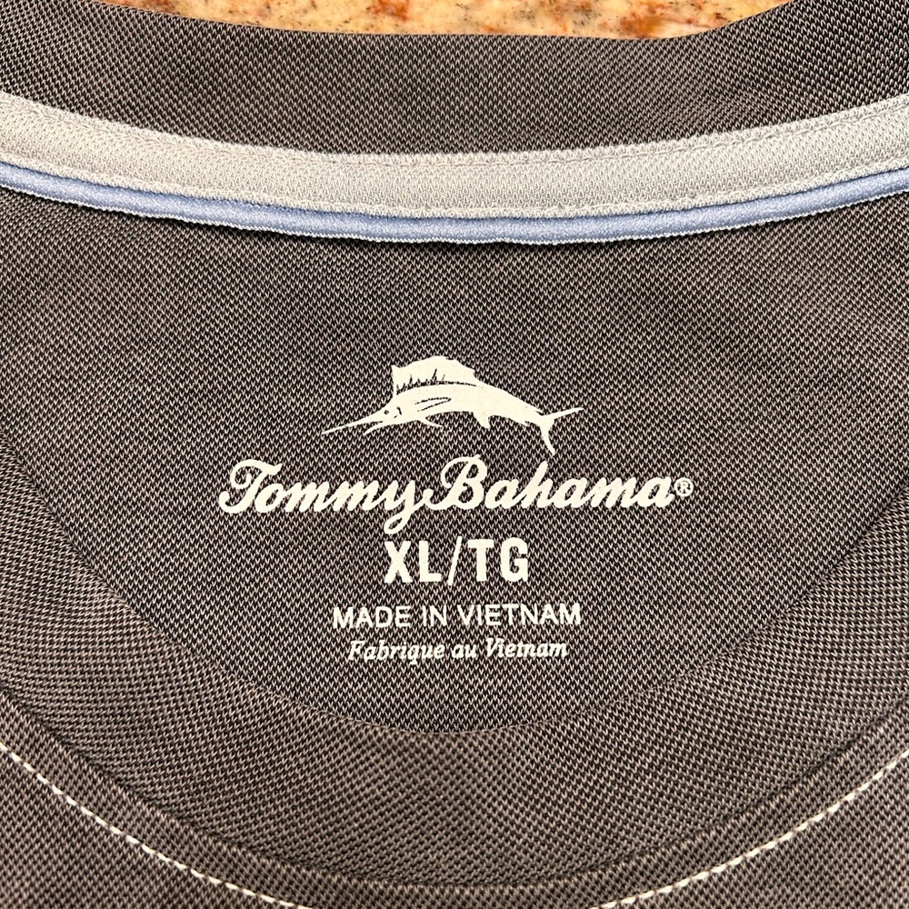 Tommy Bahama casual shirt XL